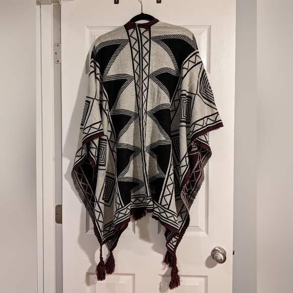 Forever 21, boho shawl. - Picture 3 of 3